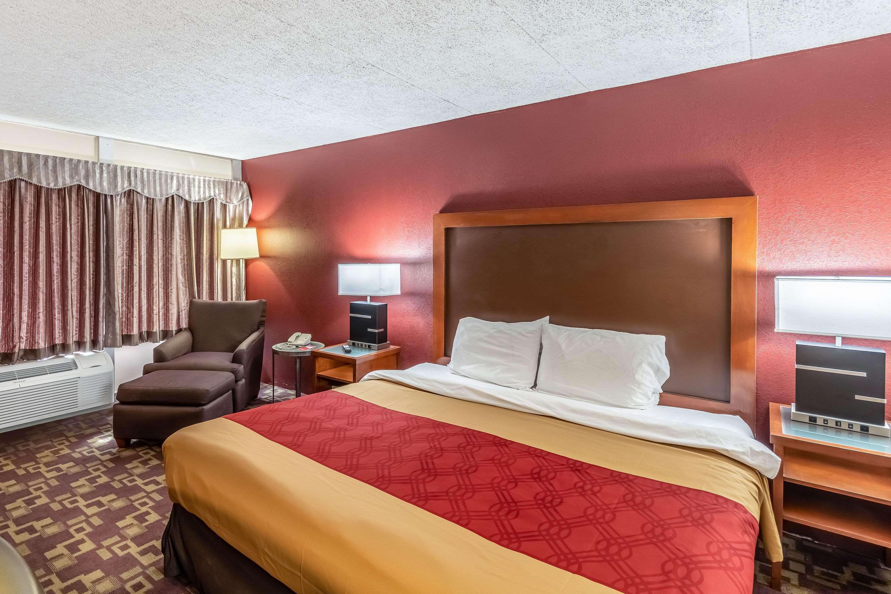 Econo Lodge Zanesville Luaran gambar