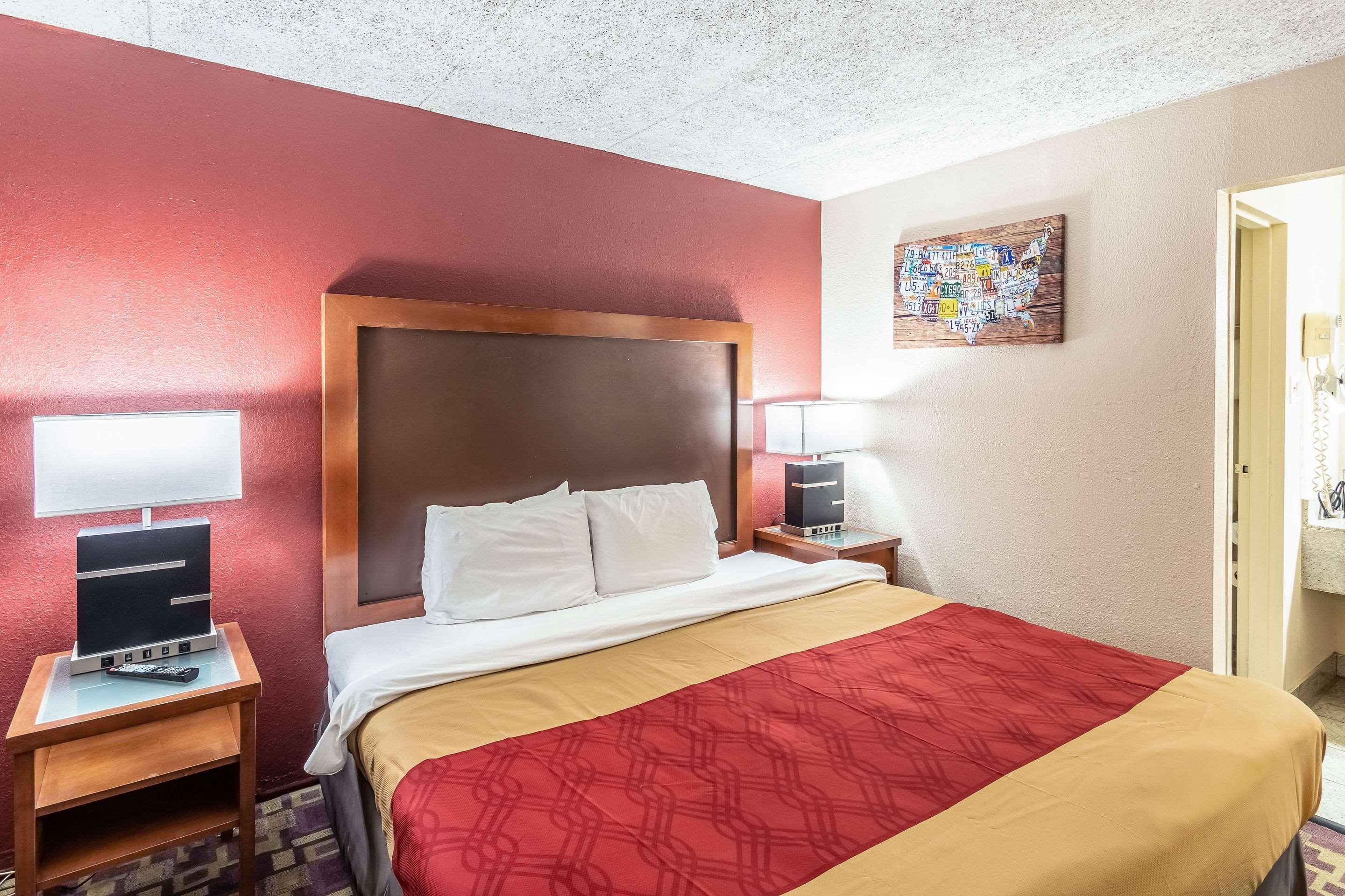 Econo Lodge Zanesville Luaran gambar
