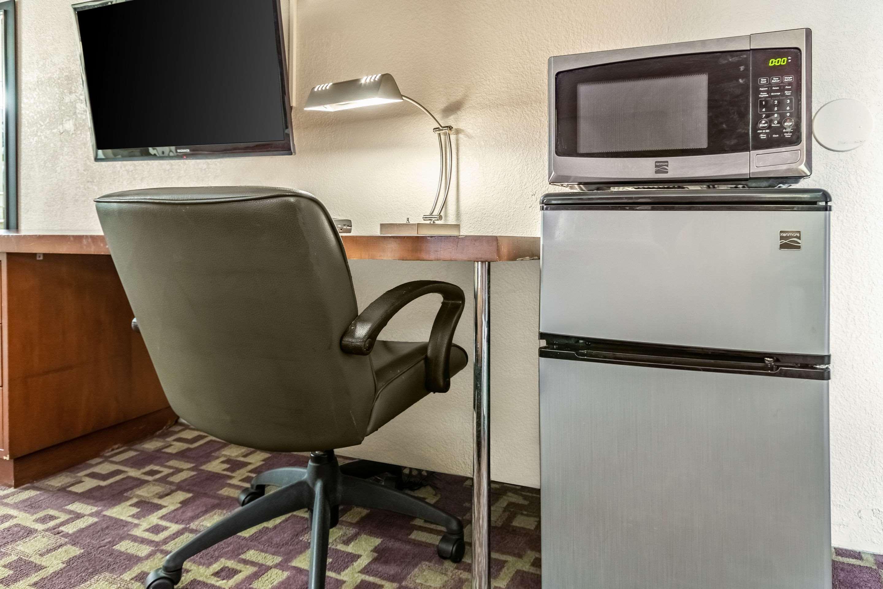 Econo Lodge Zanesville Luaran gambar