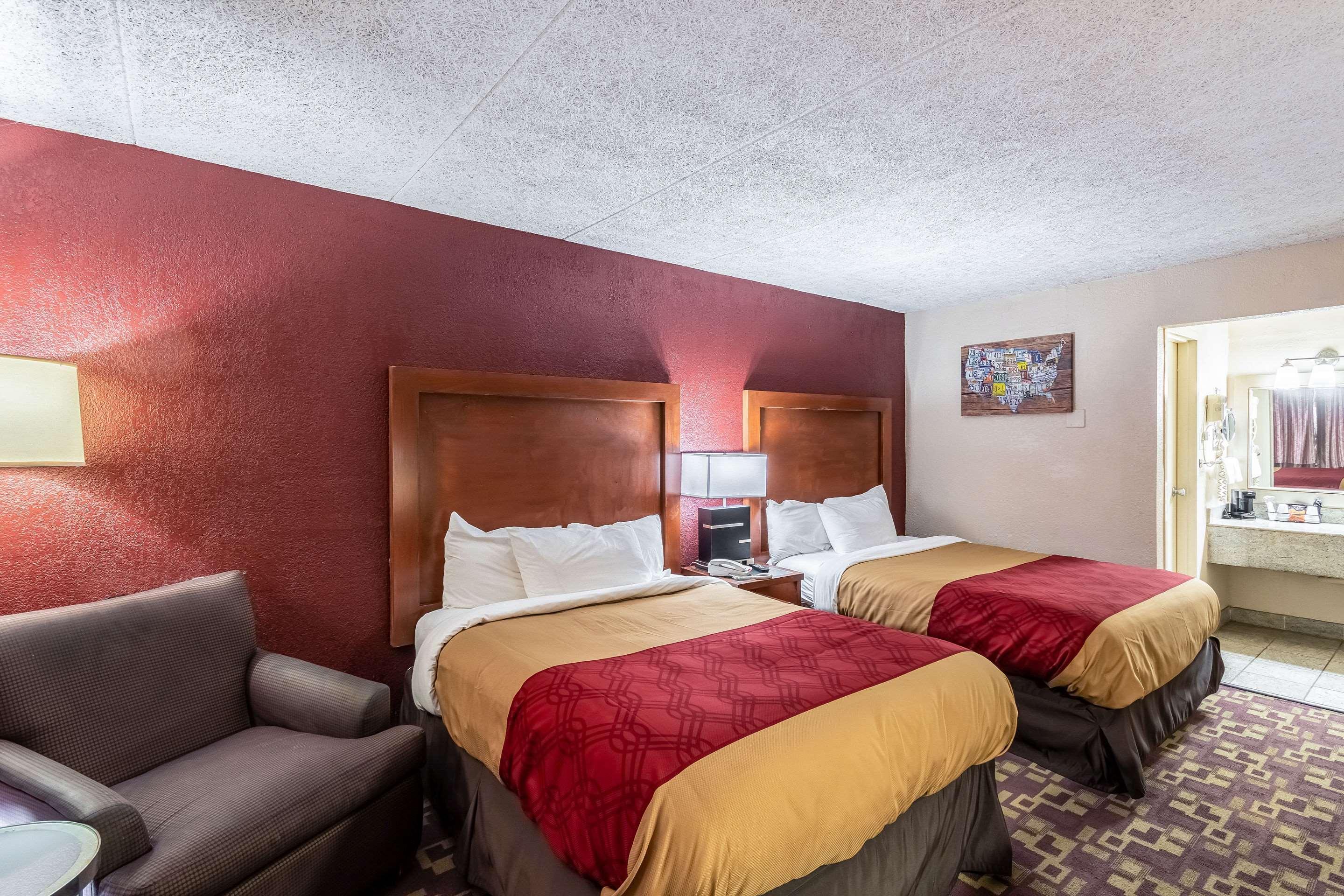 Econo Lodge Zanesville Luaran gambar