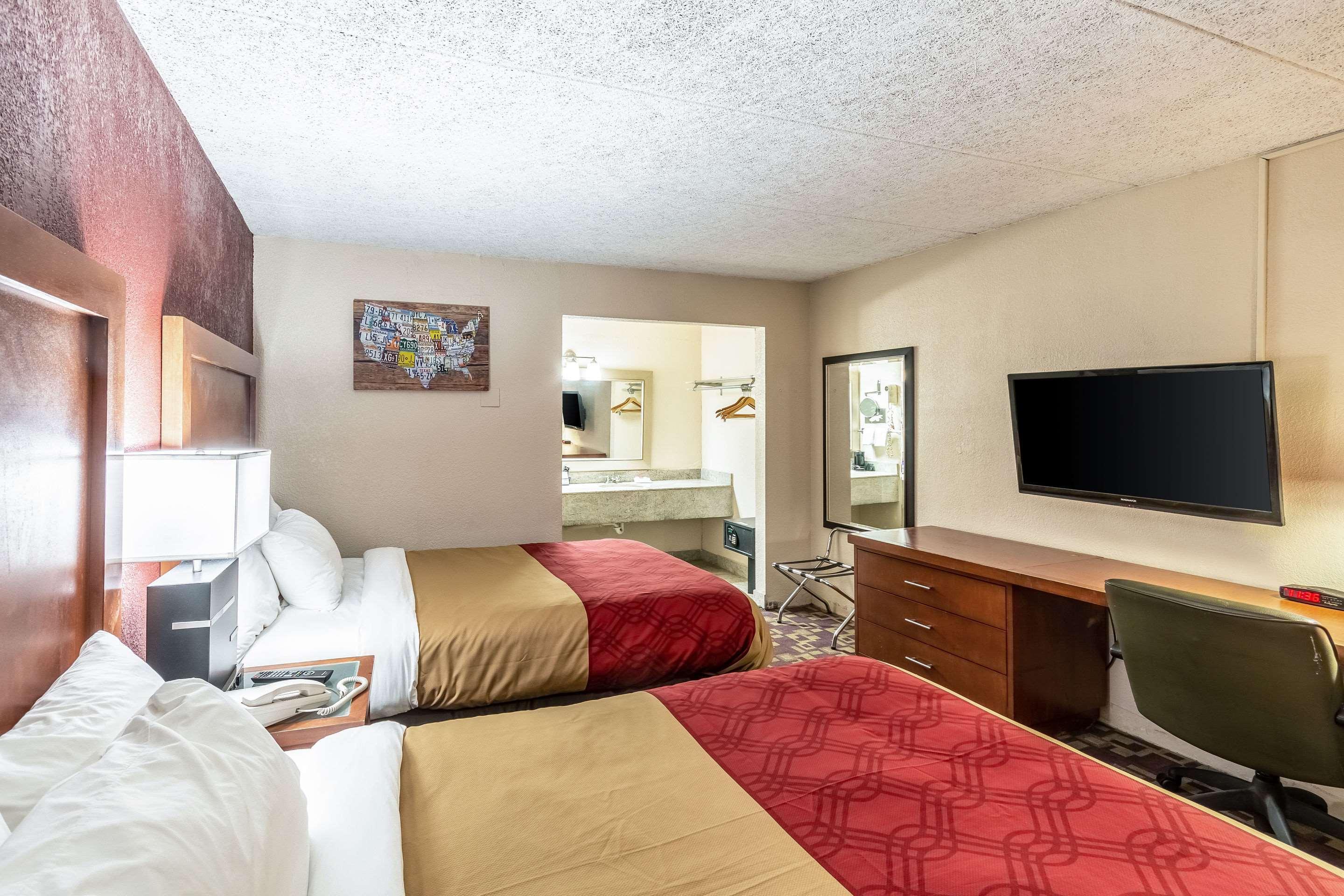 Econo Lodge Zanesville Luaran gambar