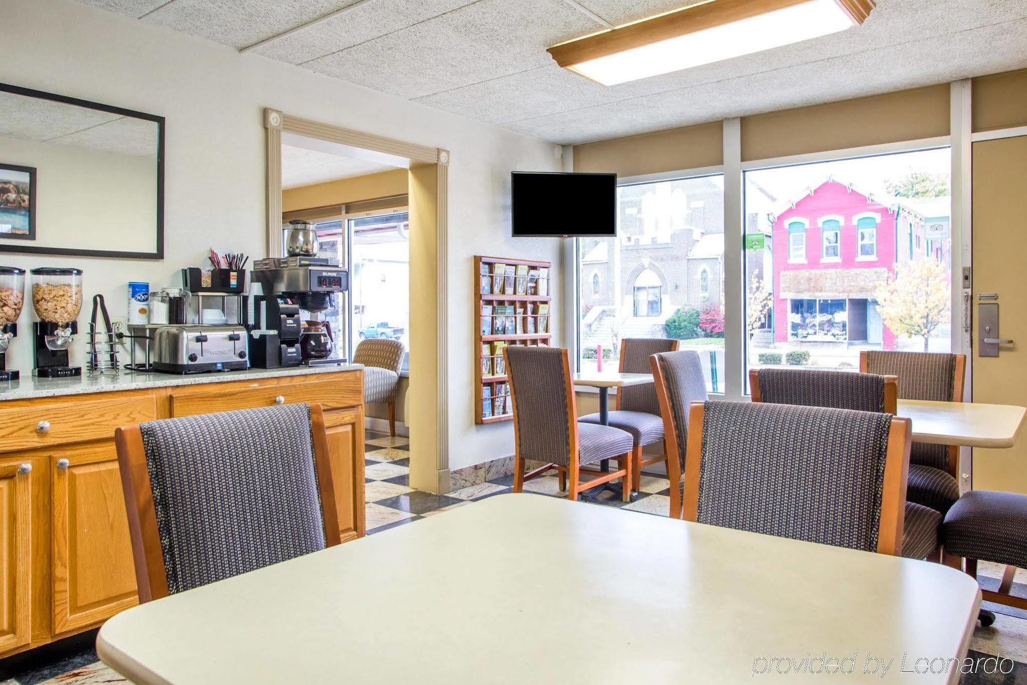 Econo Lodge Zanesville Luaran gambar